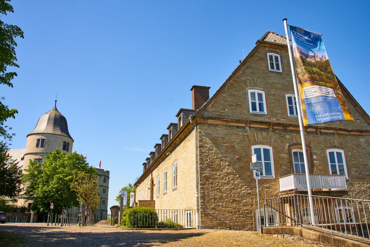 Ein historischer Ort feiert Geburtstag: 95 Jahre Kreismuseum Wewelsburg